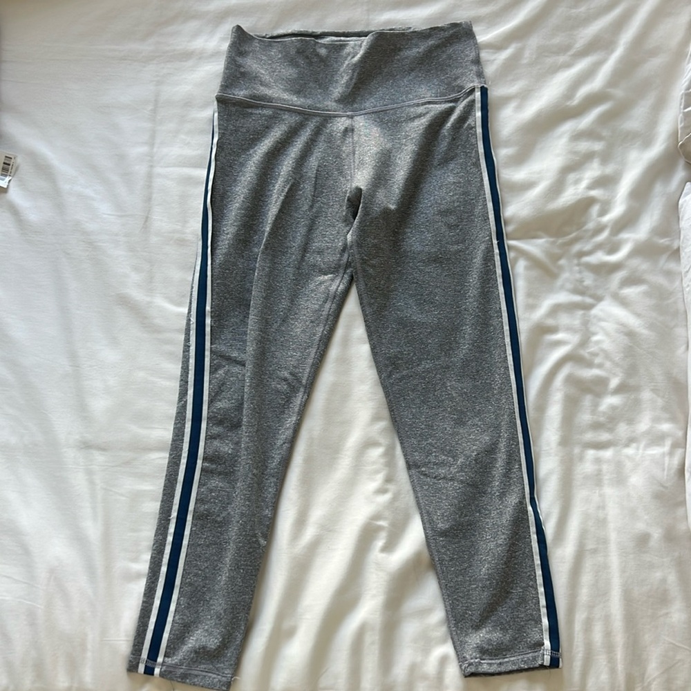 Aerie- Chill Play Move Leggings